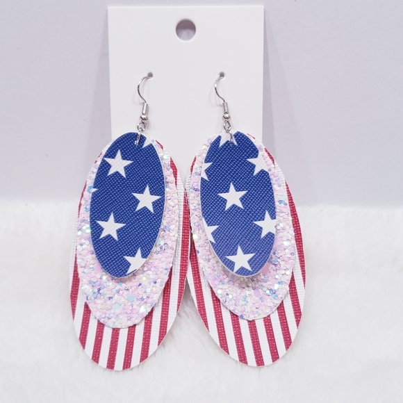 Earrings - Picture 3 of 4